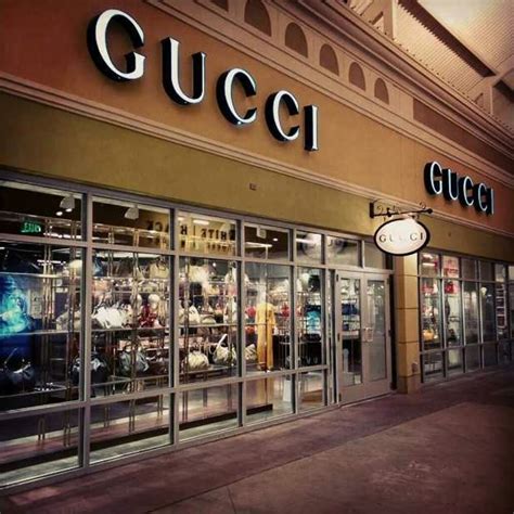 Gucci outlet online store